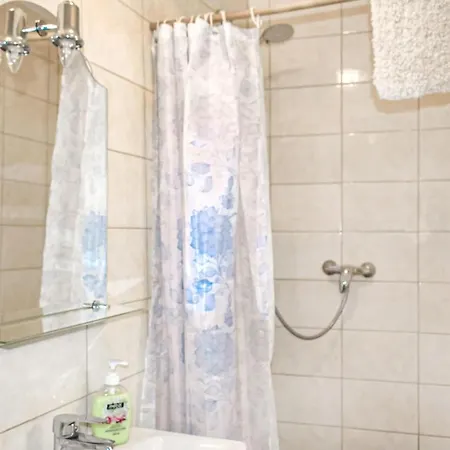 Apartment Cozy In With Kitchen Dominikowo
